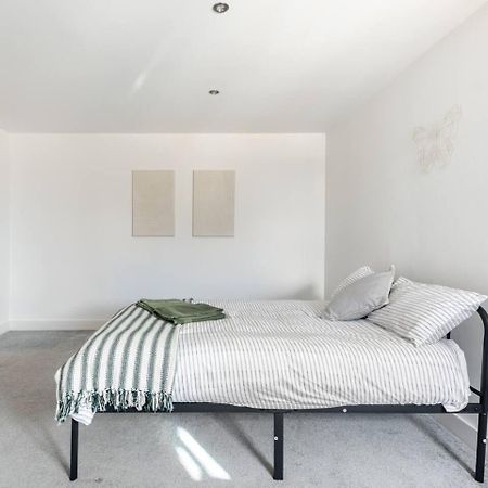 HandsworthLuxurious 3-Bed Penthouse In Sheffieldアパートメント エクステリア 写真