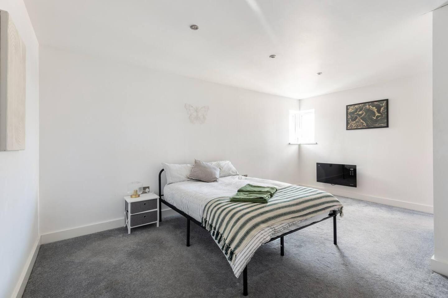 HandsworthLuxurious 3-Bed Penthouse In Sheffieldアパートメント エクステリア 写真