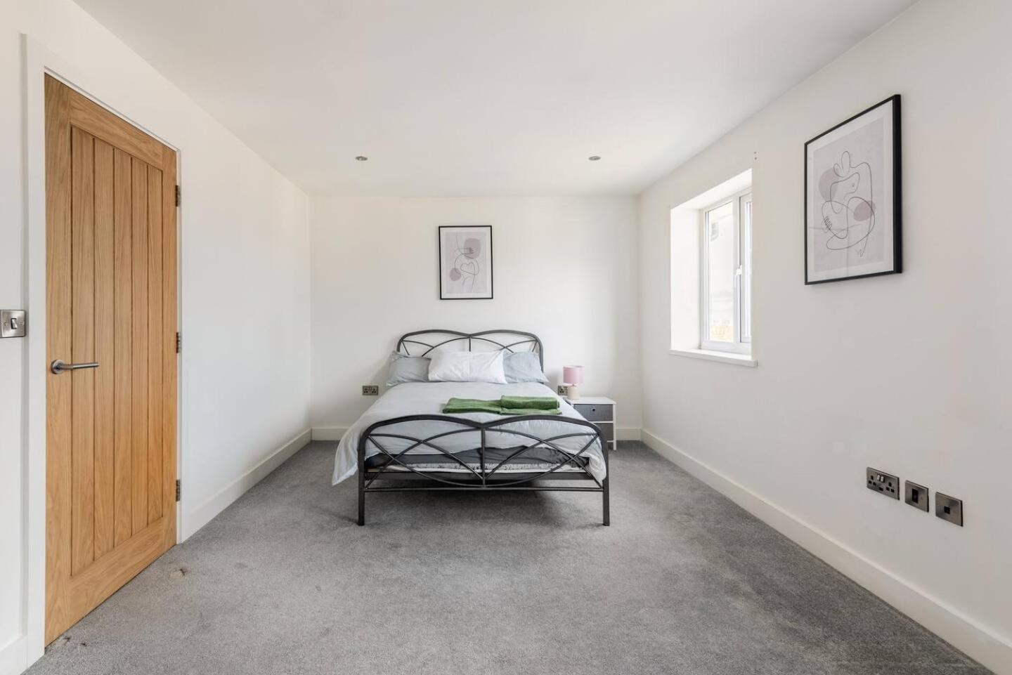 HandsworthLuxurious 3-Bed Penthouse In Sheffieldアパートメント エクステリア 写真